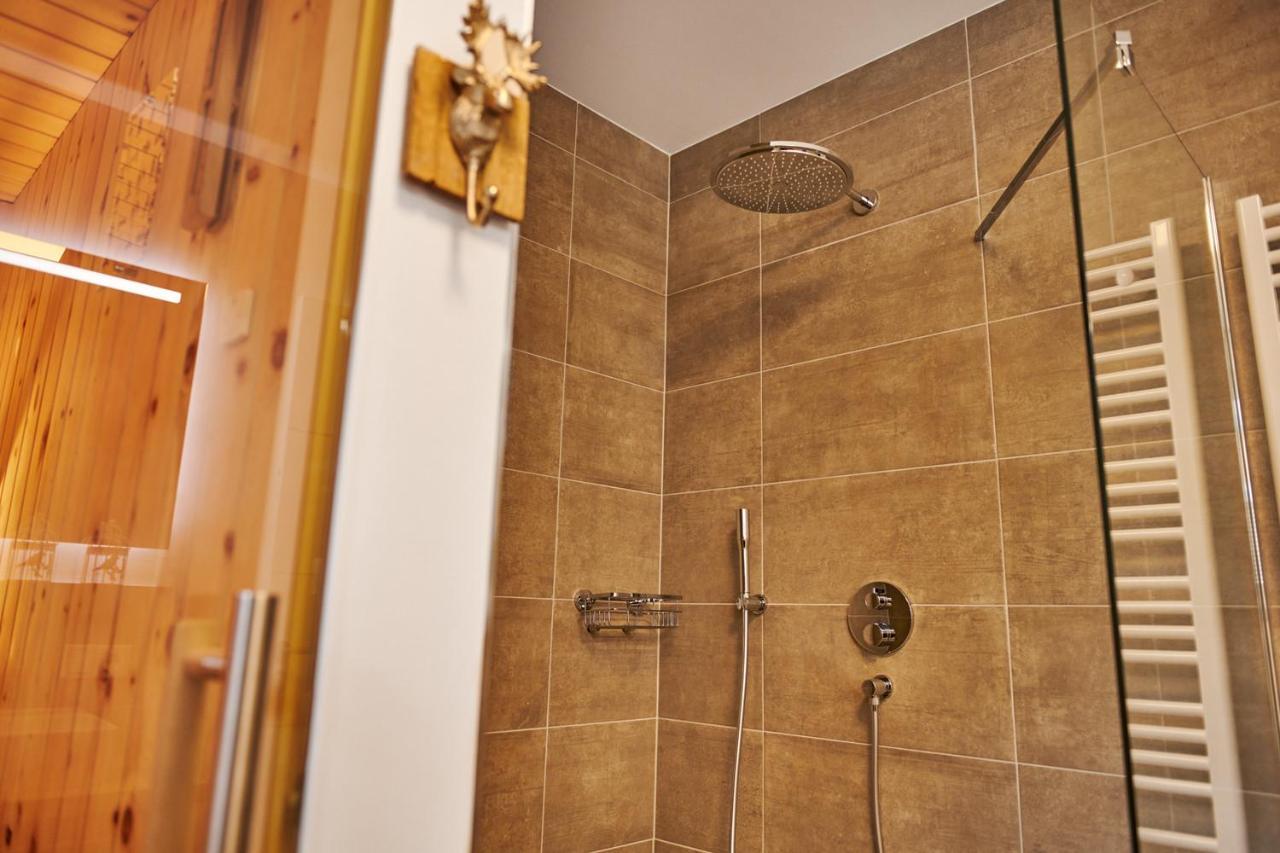 Die Tauplitz Lodges - Adler Auszeit Lodge D6 By Aa Holiday Homes Екстериор снимка